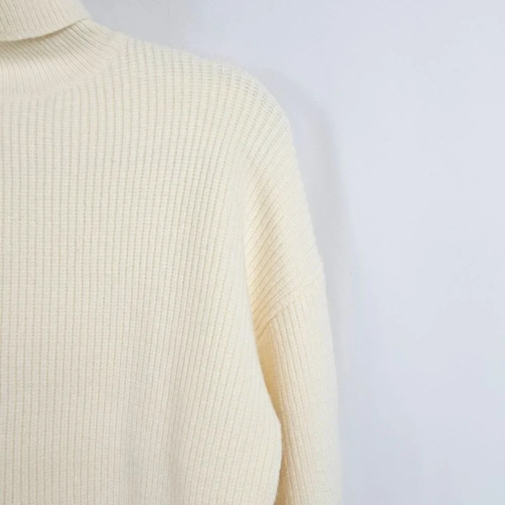 Line & Dot Zoey Sweater in Creme - Size S